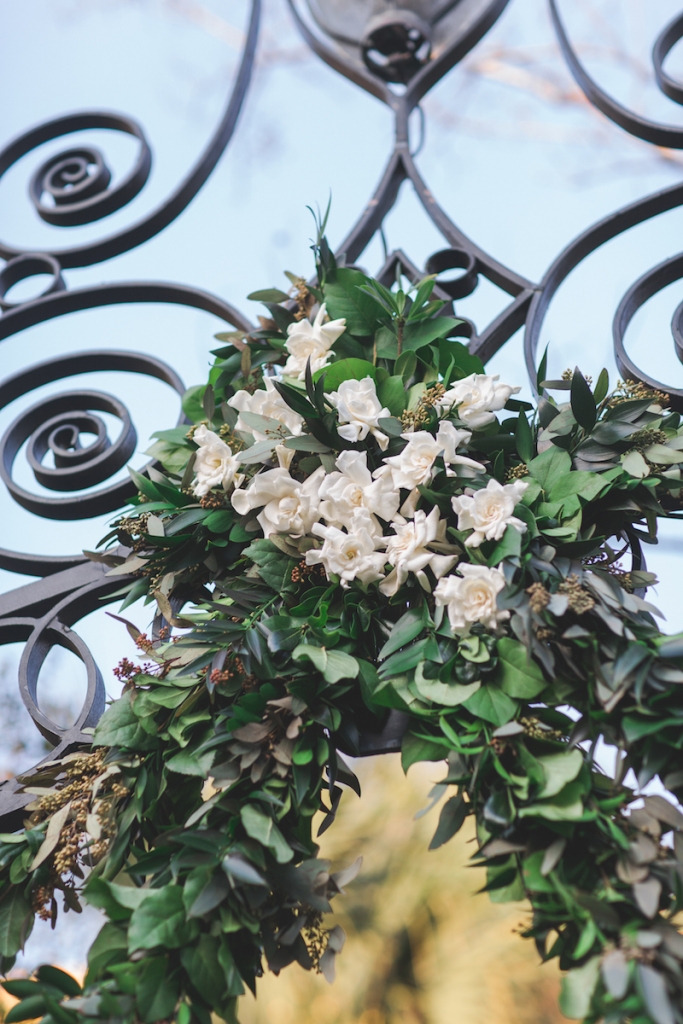 Florals by Gathering Floral + Event Design. Image by Elisabeth Millay Photography.