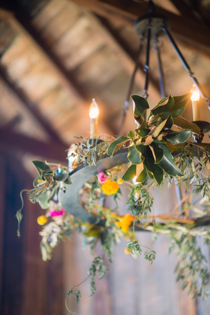 Florals by Branch Design Studio. Image by Timwill Photography at Magnolia Plantation and Gardens.