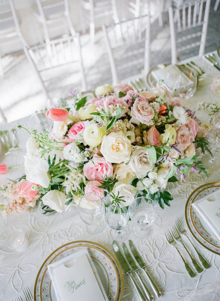 Photograph by Corbin Gurkin. Florals by Blossoms Events. Tabletop by DC Rental.