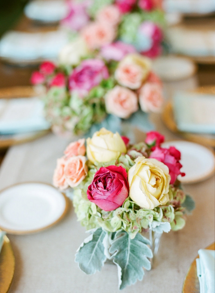 Event and floral design by Engaging Events. Photograph by Marni Rothschild Pictures.
