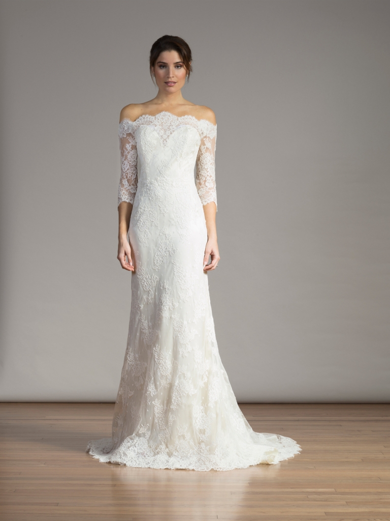 TREND: Off-shoulder sleeves GOWN: Liancarlo’s Style 6850, available in Charleston through Betty Bridal Atelier