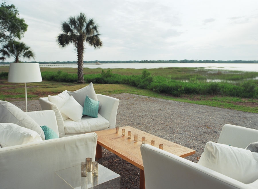 A STRAIGHT SHOT: Guests enjoyed a clear view of the Ashley River. Of Lowndes Grove Sara says, “It had a very Charleston feel, and we wanted our guests to feel like they were on vacation.”