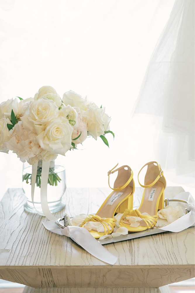 Alexia’s yellow shoes were a ray of sunshine on the big day.
