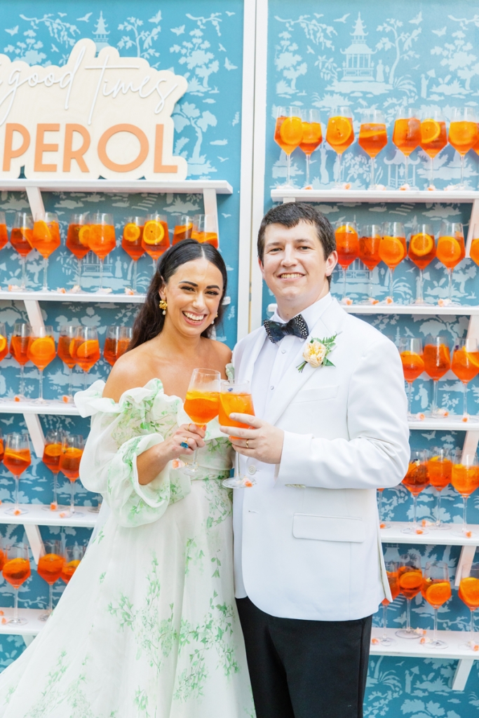Guests started the reception with an Aperol spritz.