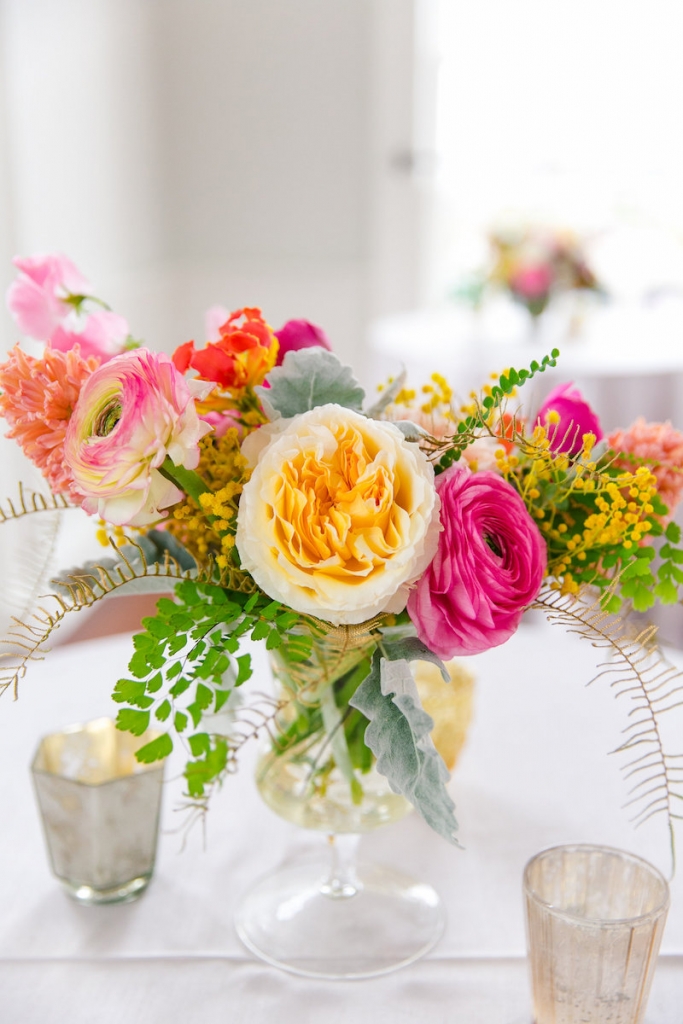 Florals by Branch Design Studio. Photograph by Dana Cubbage Weddings.