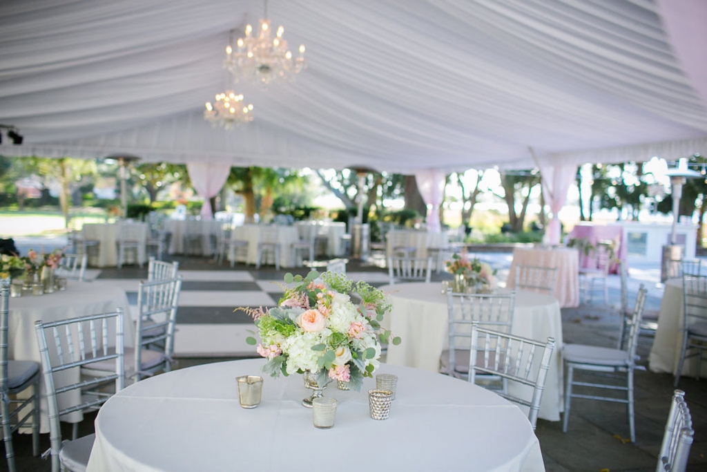 Wedding design by Pure Luxe Bride. Rentals by Snyder Events and Nuage Designs. Photograph by Dana Cubbage Weddings.