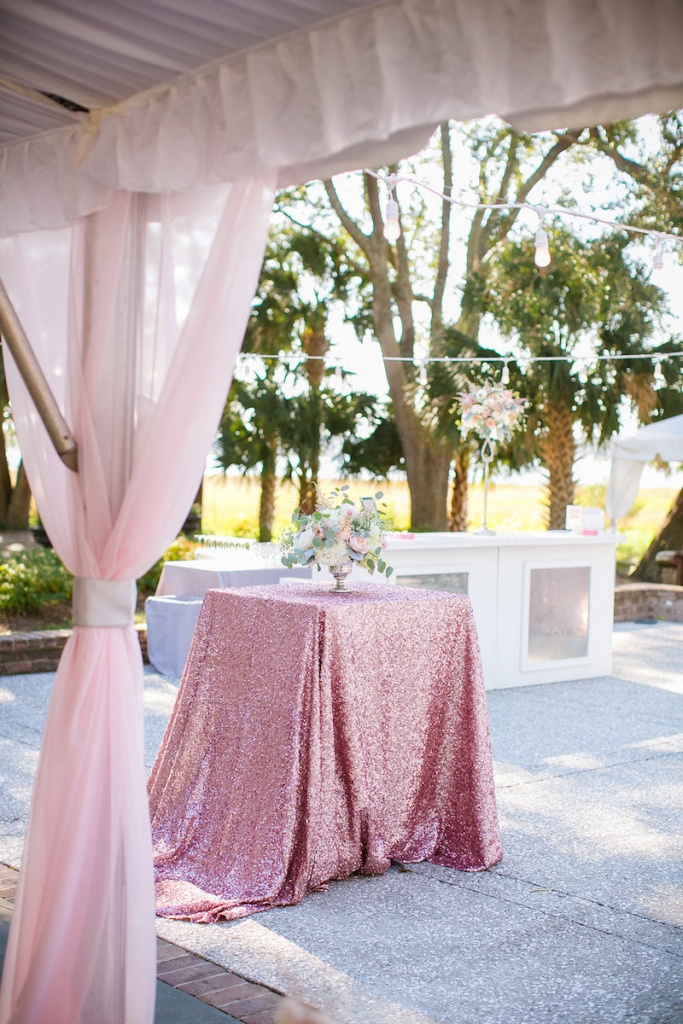 Wedding design by Pure Luxe Bride. Rentals by Snyder Events and Nuage Designs. Photograph by Dana Cubbage Weddings.