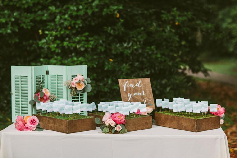 Wedding design and signage by Paper and Pine Co. Day-of coordination by Cafe Catering. Florals by Branch Design Studio. Photograph by Juliet Elizabeth.