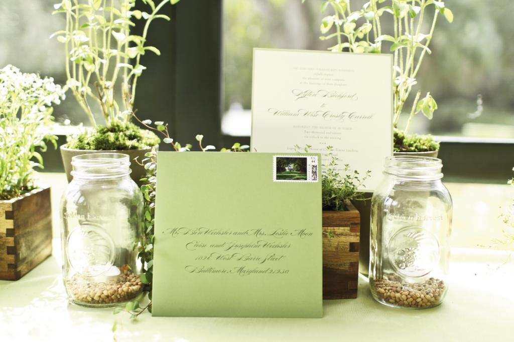 TO THE LETTER: Studio R’s stationery suite previewed the wedding’s tastefully muted color scheme.