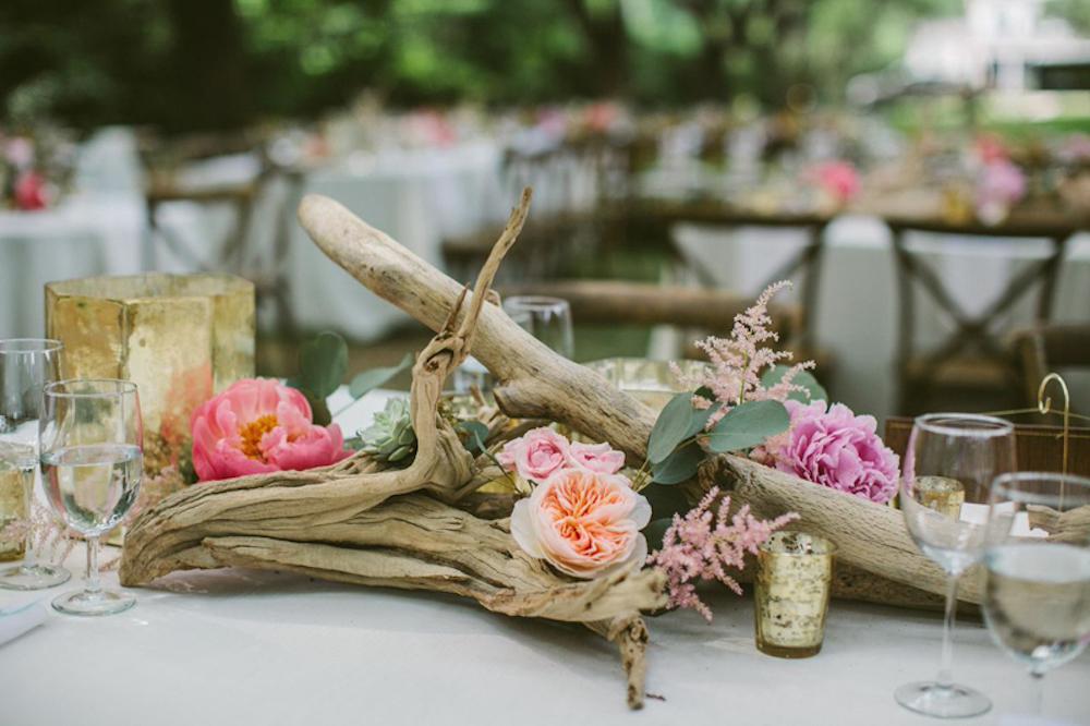 Florals by Branch Design Studio. Photograph by Juliet Elizabeth at the Legare Waring House.