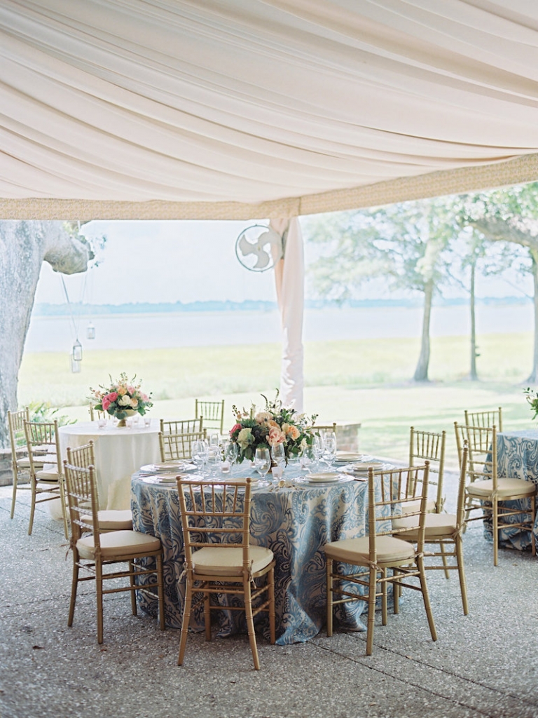 Wedding design by A Charleston Bride. Rentals from Snyder Event Rentals. Linens by Nuage Linens. Tabletop by Polished!  Image by Ryan Ray Photography at Lowndes Grove Plantation.