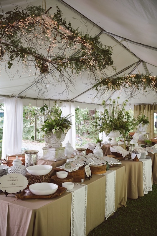 Florals by Heidi Inabinet of On a Limb. Rentals through Snyder Events. Wedding design and décor by Laura Jones &amp; Company. Image by Amelia + Dan Photography.