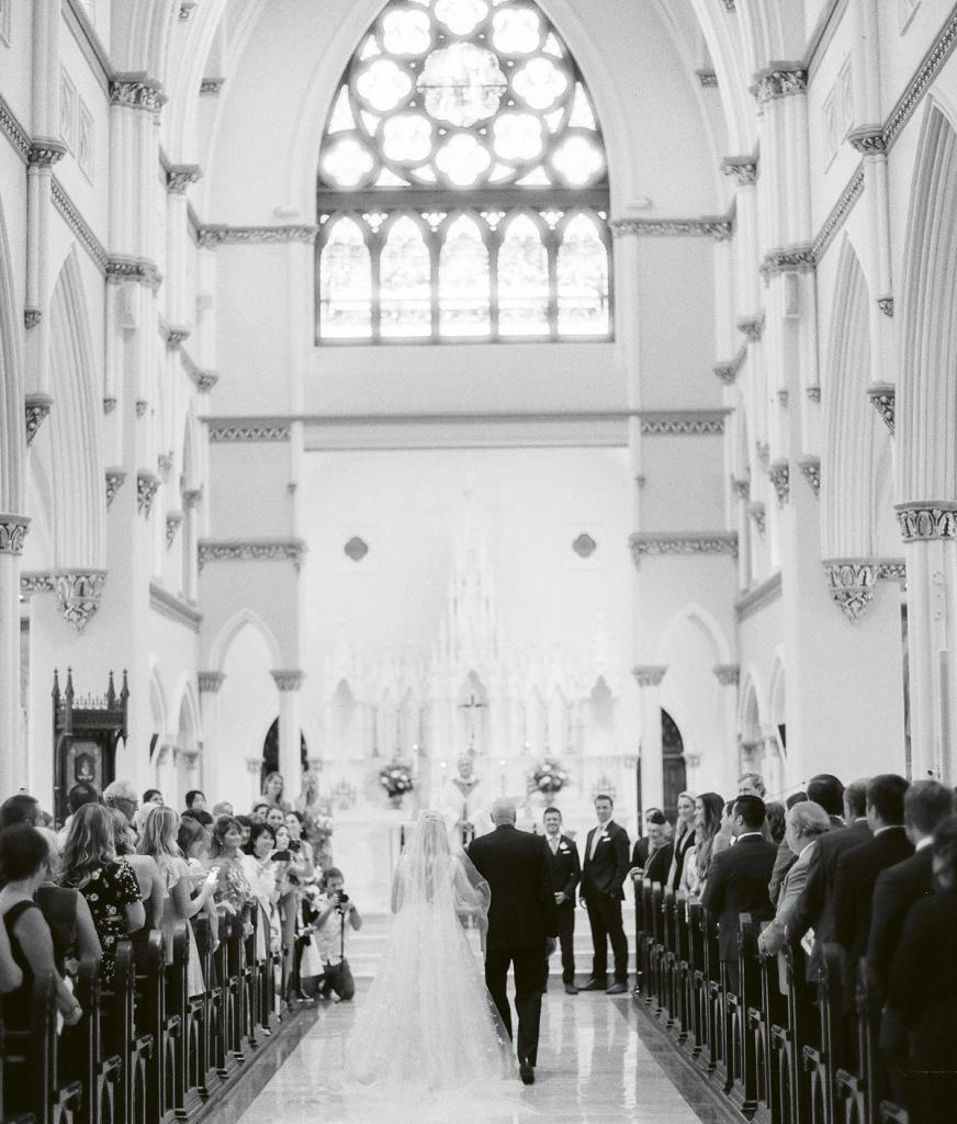 “Our planner claimed the cathedral was the prettiest church in downtown Charleston,” says Kim, “and she was right. It was so, so gorgeous.”