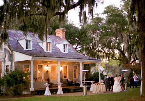 Our moderate winters mean warm drinks (Alicia and Seth offered toddies and warm brandied cider) and space heaters enable everyone to take in majestic Lowcountry landscapes year-round, like those at Pinckney Retreat.