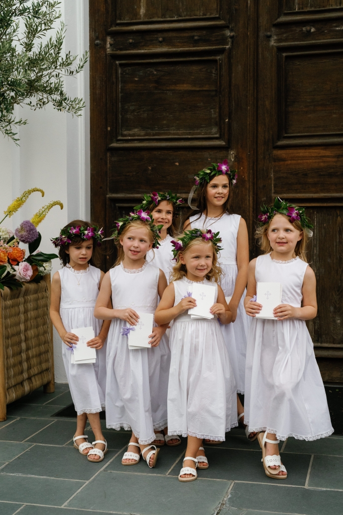 Between Maggie’s family and former nanny jobs, seven flower girls (six pictured here) participated in the wedding—the more, the merrier!